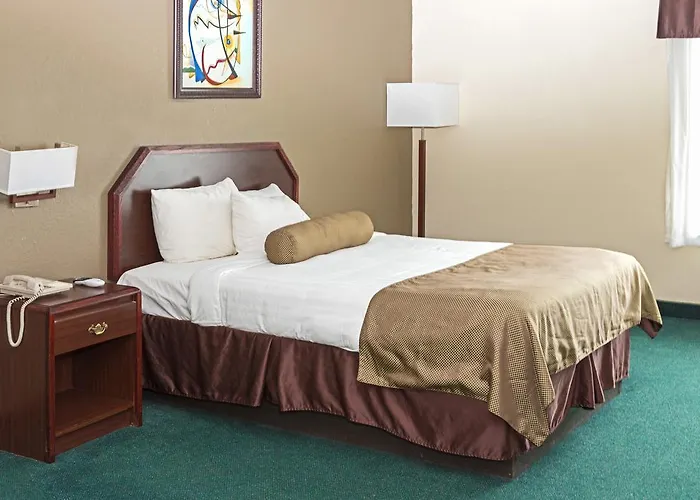 Super 8 By Wyndham Somerset